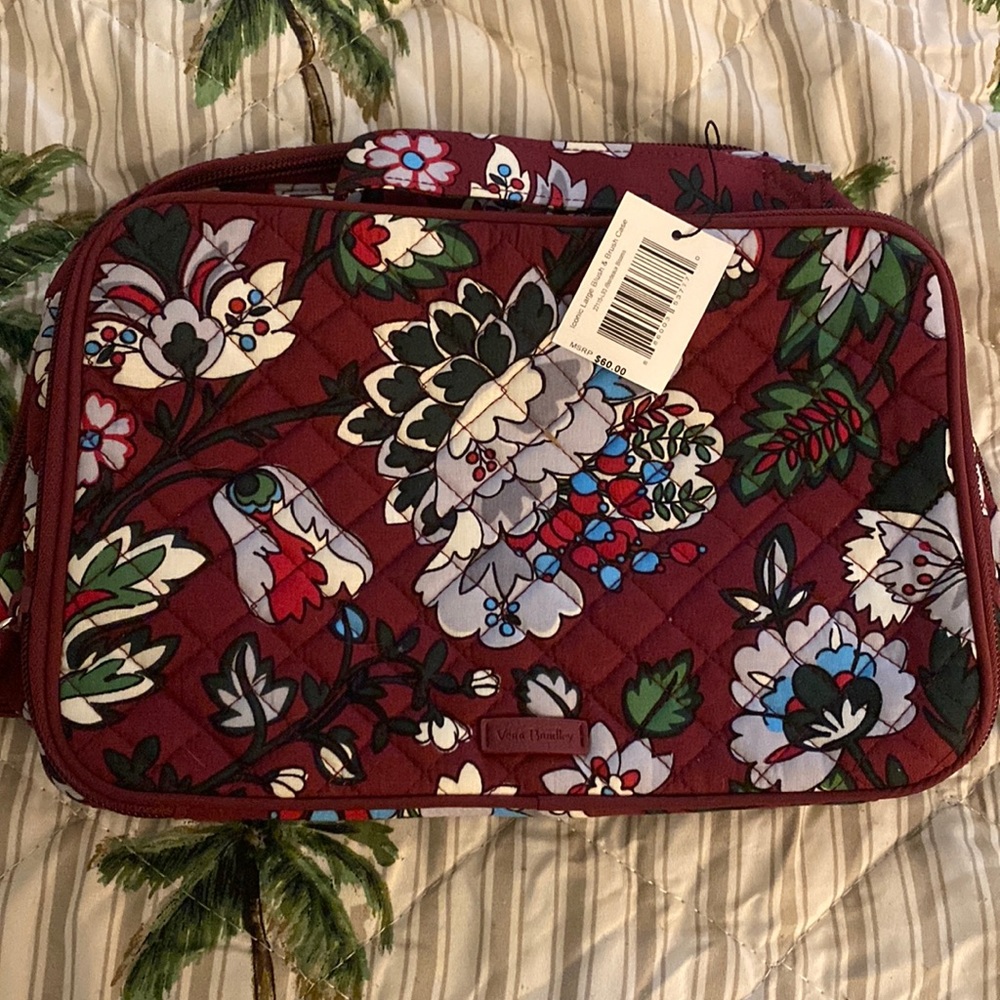 *NWT* Vera Bradley Large Travel Case